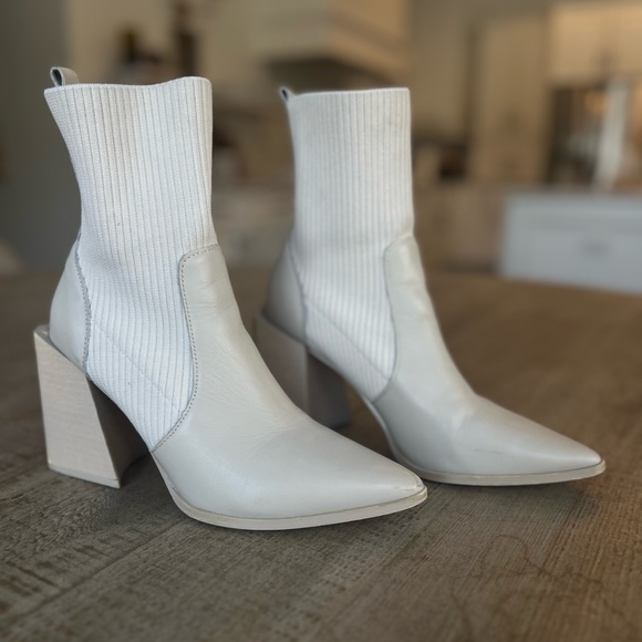 Steve Madden size 7 boots - Picture 1 of 4